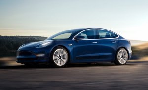 El Tesla Model 3 es tan caro de asegurar como un Porsche 911