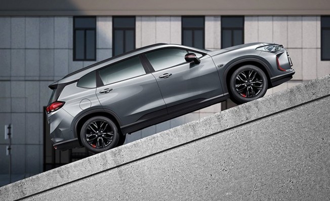 Chevrolet Orlando 2019 - lateral Chevrolet Orlando 2019 - lateral