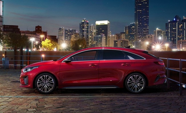 Kia ProCeed 2019 - lateral Kia ProCeed 2019 - lateral