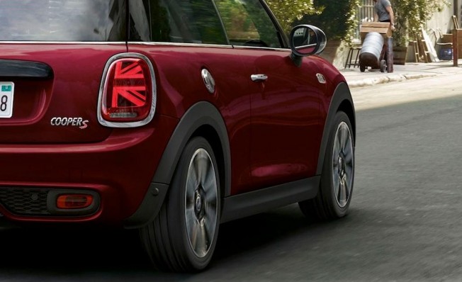MINI Burgundy Edición Limitada MINI Burgundy Edición Limitada