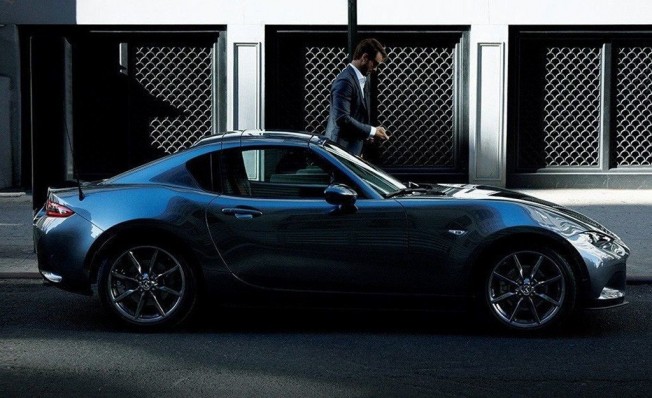 Mazda MX-5 RF 2019 - lateral Mazda MX-5 RF 2019 - lateral