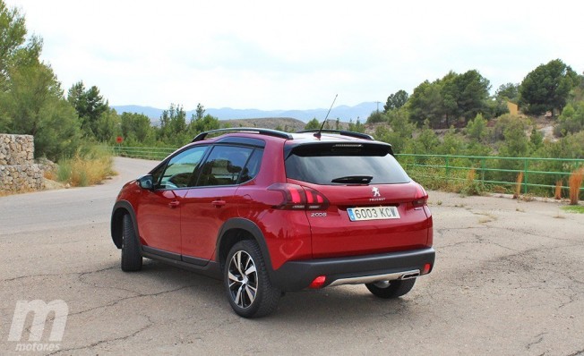 Peugeot 2008 GT Line - posterior Peugeot 2008 GT Line - posterior
