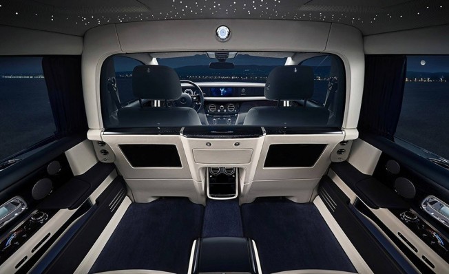 Rolls-Royce Phantom 2018 - interior Rolls-Royce Phantom 2018 - interior