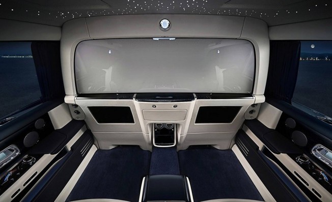 Rolls-Royce Phantom 2018 - interior Rolls-Royce Phantom 2018 - interior