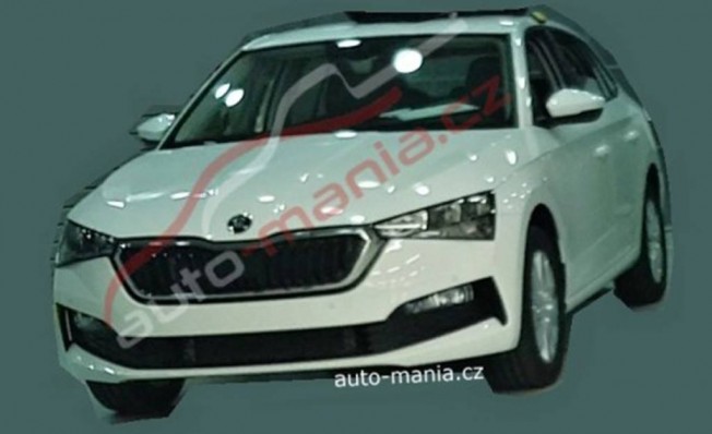 Skoda Spaceback 2019 - foto espía Skoda Spaceback 2019 - foto espía