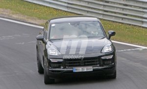 El nuevo Porsche Cayenne Coupé se enfrenta a Nürburgring