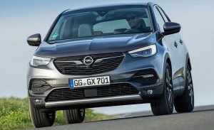 El Opel Grandland X con motor 1.6 Turbo de 180 CV ya tiene precio