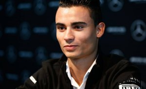 Wehrlein se desvincula de Mercedes para buscar un asiento en F1