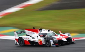 Kobayashi 'vuela' bajo en el FP3 de las 6 Horas de Fuji