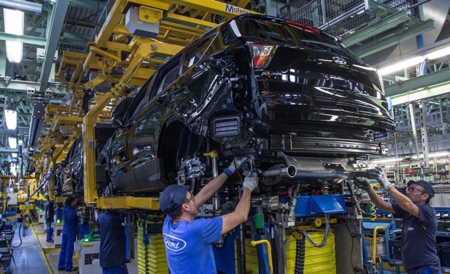 Producción del Ford Kuga en Valencia, España Producción del Ford Kuga en Valencia, España