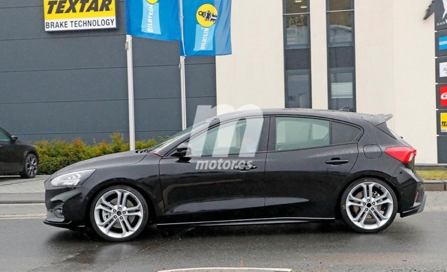 Ford Focus ST 2019 - lateral Ford Focus ST 2019 - lateral