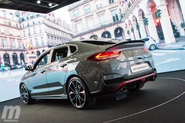 Hyundai i30 Fastback N - posterior Hyundai i30 Fastback N - posterior
