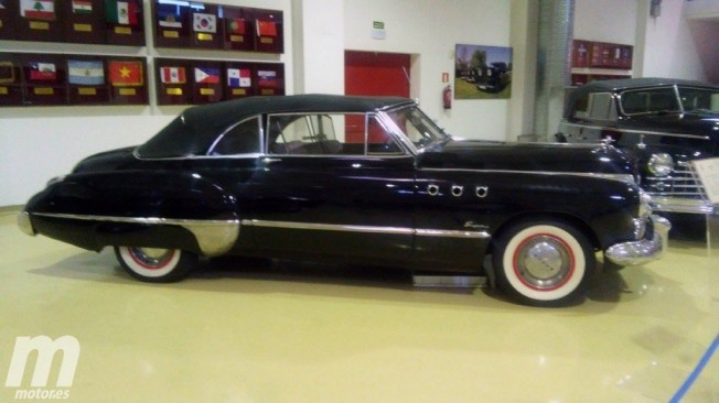 Coches clásicos de la Sala Histórica de la Guardia Real Coches clásicos de la Sala Histórica de la Guardia Real