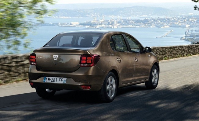 Dacia Logan - posterior Dacia Logan - posterior