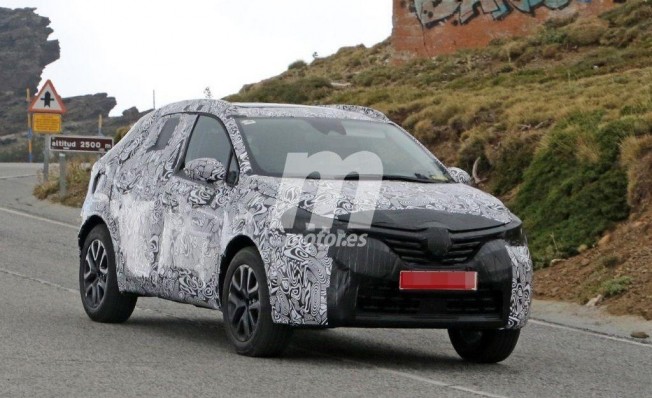 Renault Captur 2020 - foto espía Renault Captur 2020 - foto espía