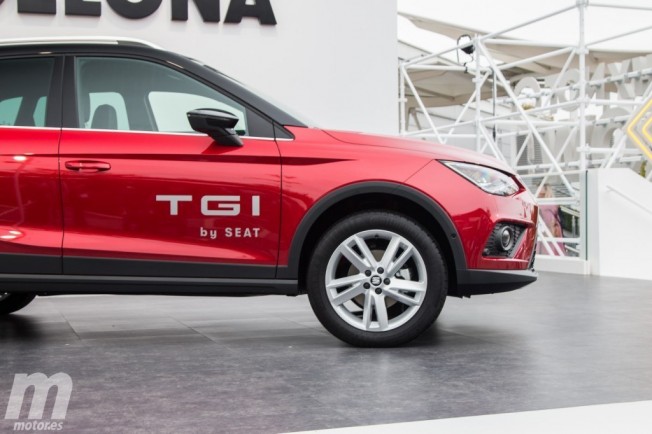 SEAT Arona TGI - posterior SEAT Arona TGI - posterior