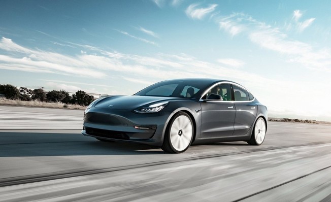 Tesla Model 3 Tesla Model 3