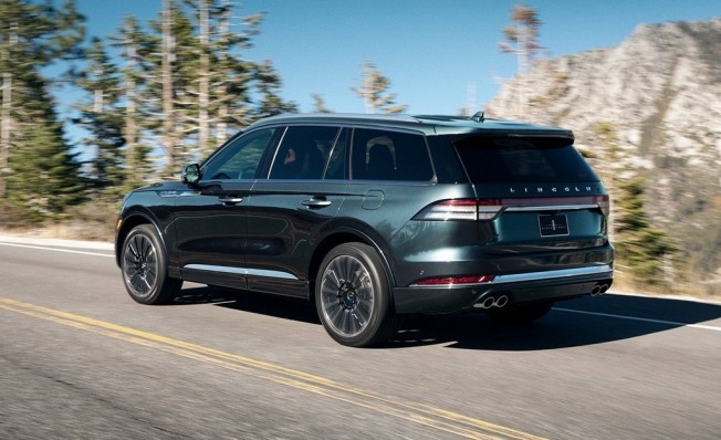 Lincoln Aviator - posterior Lincoln Aviator - posterior