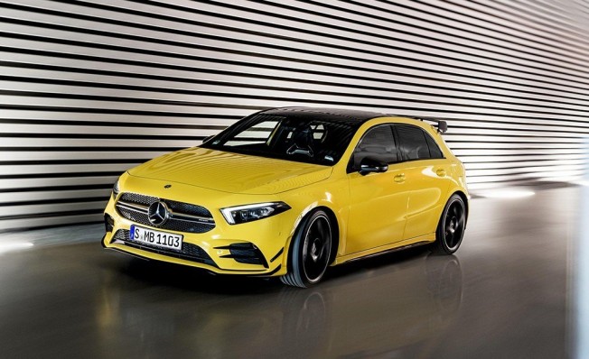 Mercedes-AMG A 35 4MATIC Mercedes-AMG A 35 4MATIC