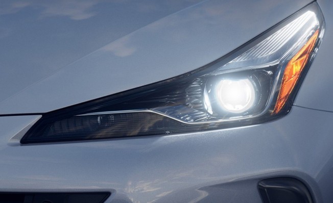Toyota Prius 2019 - faros Toyota Prius 2019 - faros