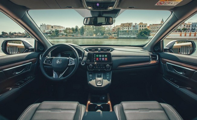 Honda CR-V Hybrid - interior Honda CR-V Hybrid - interior