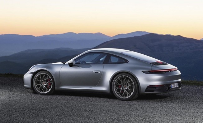 Porsche 911 2019 - posterior Porsche 911 2019 - posterior
