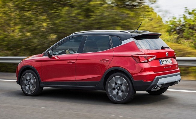 SEAT Arona FR Edition - posterior SEAT Arona FR Edition - posterior