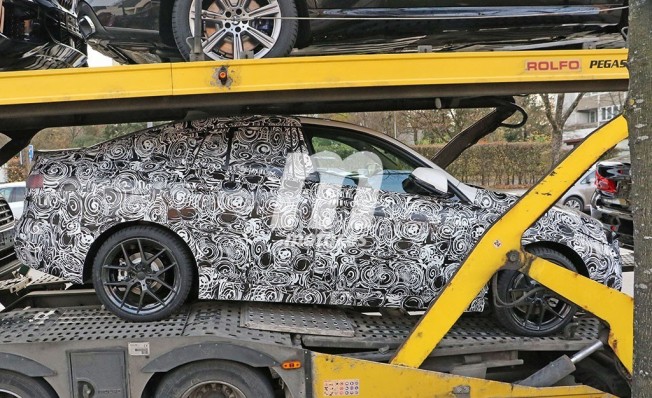 BMW Serie 2 Gran Coupé 2020 - foto espía lateral BMW Serie 2 Gran Coupé 2020 - foto espía lateral