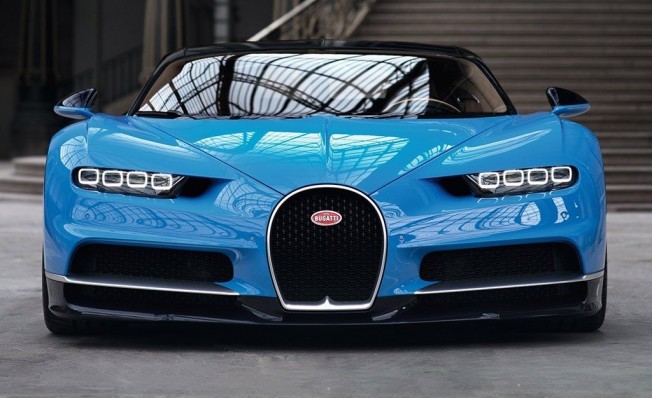 Bugatti Chiron - frontal Bugatti Chiron - frontal