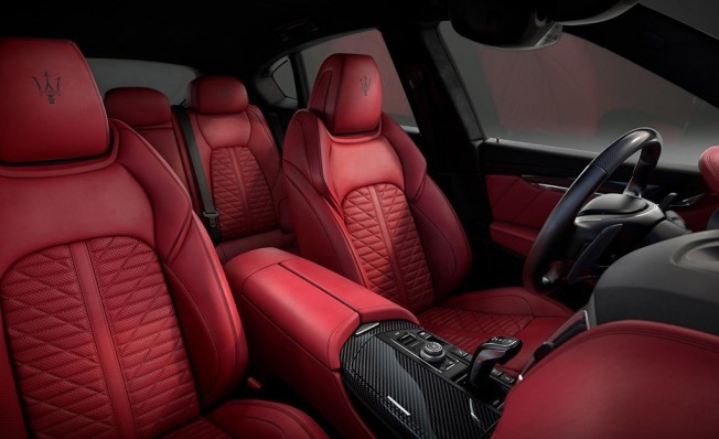 Maserati Levante Vulcano - interior Maserati Levante Vulcano - interior