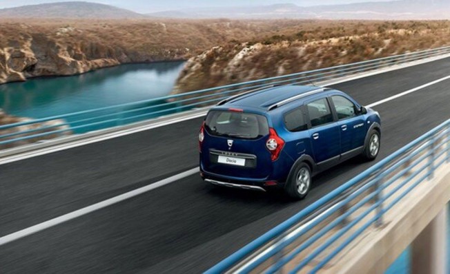 Dacia Lodgy Stepway - posterior Dacia Lodgy Stepway - posterior