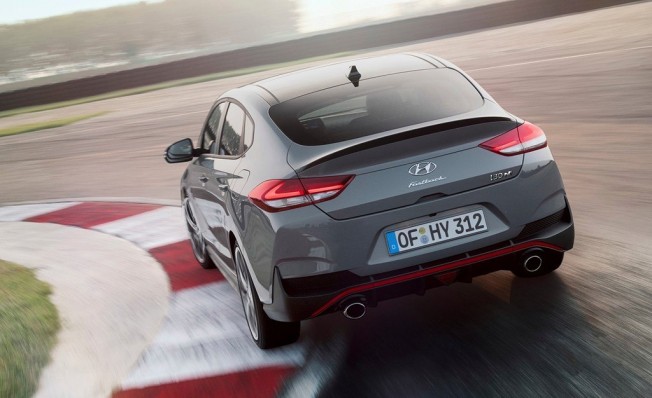 Hyundai i30 Fastback N - posterior Hyundai i30 Fastback N - posterior