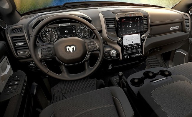 RAM Power Wagon 2019 - interior RAM Power Wagon 2019 - interior