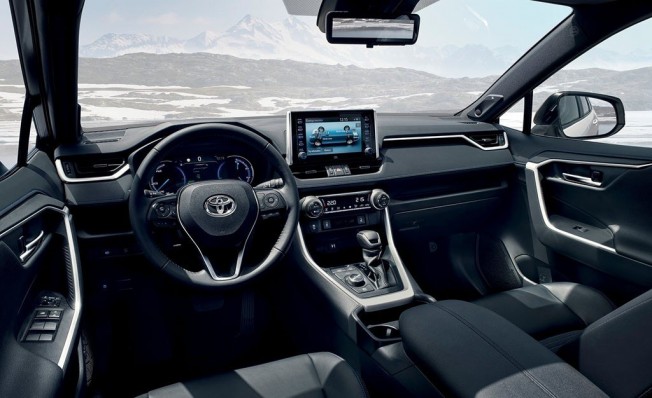 Toyota RAV4 Hybrid 2019 - interior Toyota RAV4 Hybrid 2019 - interior