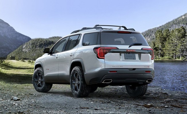 GMC Acadia 2020 - posterior GMC Acadia 2020 - posterior