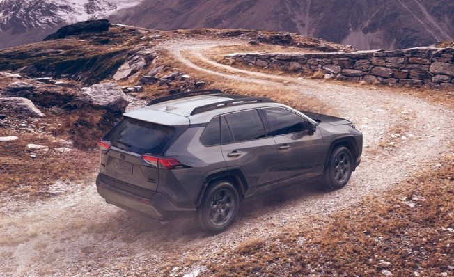 Toyota RAV4 TRD Off-Road - posterior Toyota RAV4 TRD Off-Road - posterior