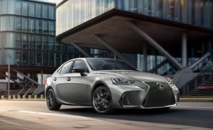 Nuevo Lexus IS300 F Sport Black Line Edition