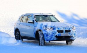 El nuevo BMW iX3 eléctrico cazado durante sus pruebas de invierno