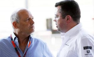 Boullier, la primera reunión con Honda, Dennis y un contrato firmado a destiempo