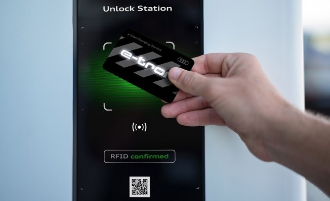 Audi e-tron Charging Service Audi e-tron Charging Service