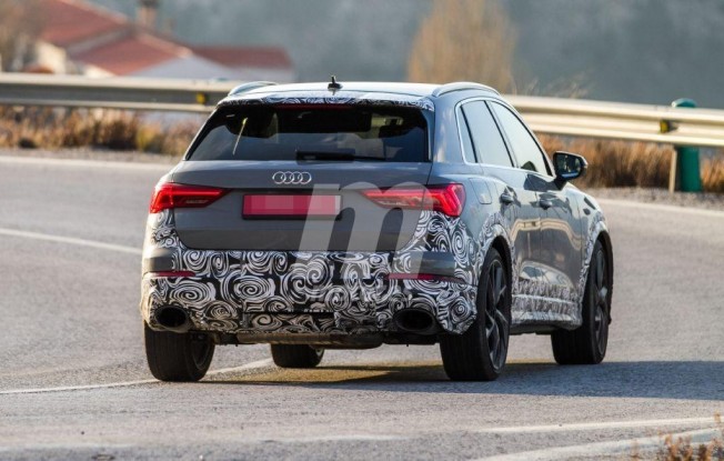 Audi RS Q3 2019 - foto espía posterior Audi RS Q3 2019 - foto espía posterior