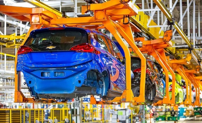 Producción del Chevrolet Bolt en la fábrica de General Motors Producción del Chevrolet Bolt en la fábrica de General Motors