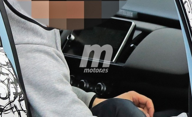 Honda Jazz Crosstar - foto espía interior Honda Jazz Crosstar - foto espía interior
