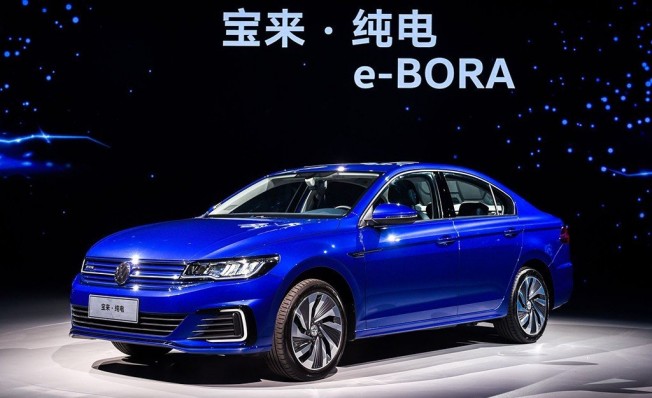 Volkswagen e-Bora Volkswagen e-Bora