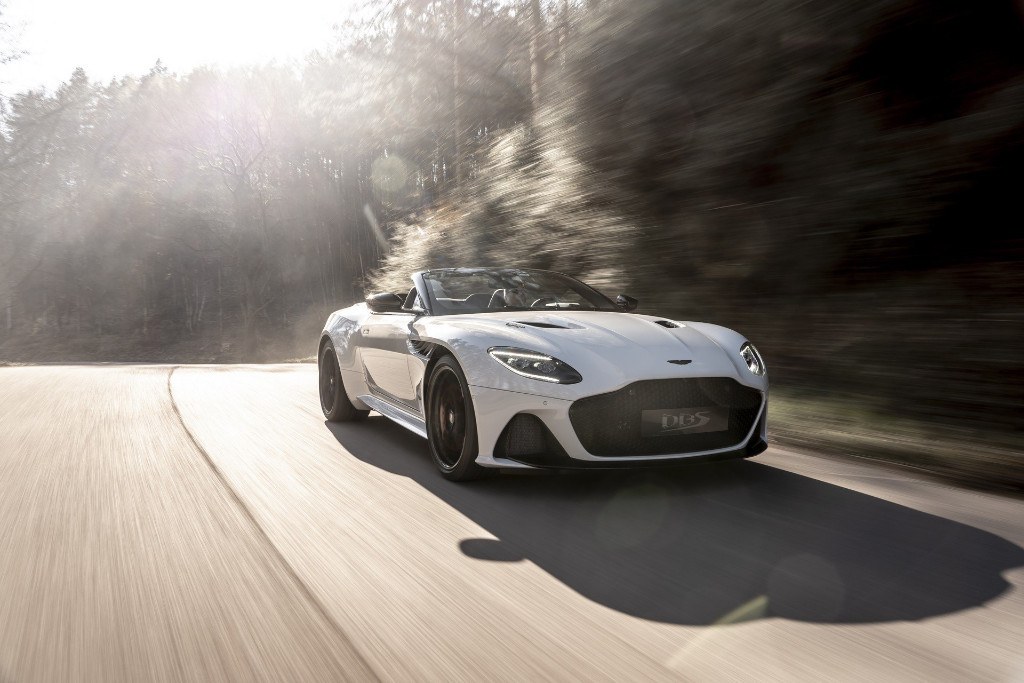 aston-martin-dbs-superleggera-volante-20