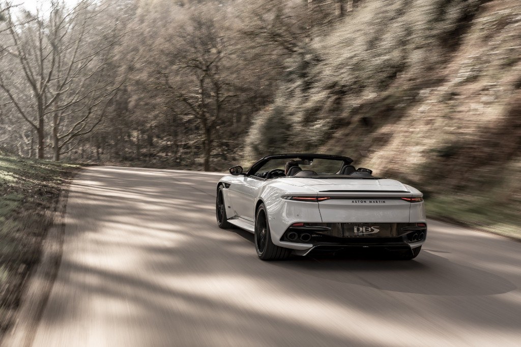 aston-martin-dbs-superleggera-volante-20