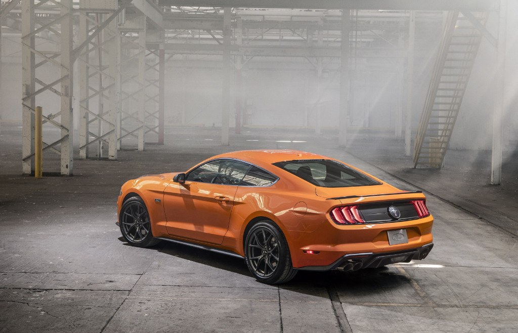 ford-mustang-23-l-high-performance-packa
