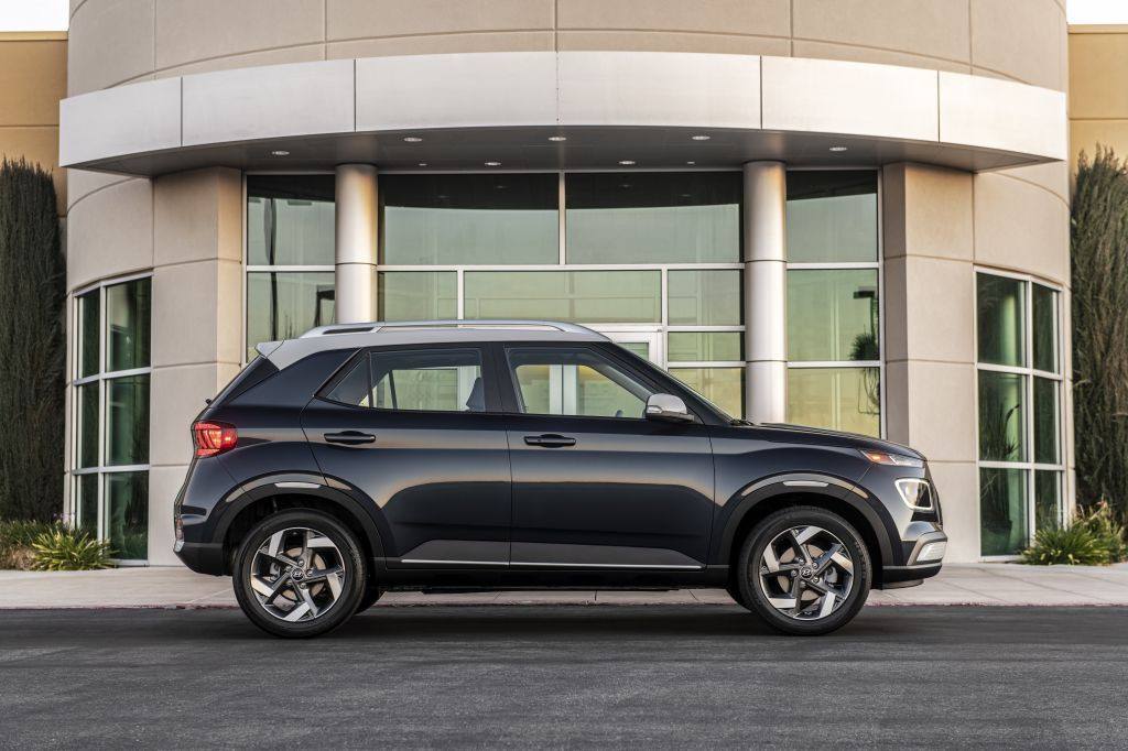 hyundai-venue-2020-oficial-201956616-155