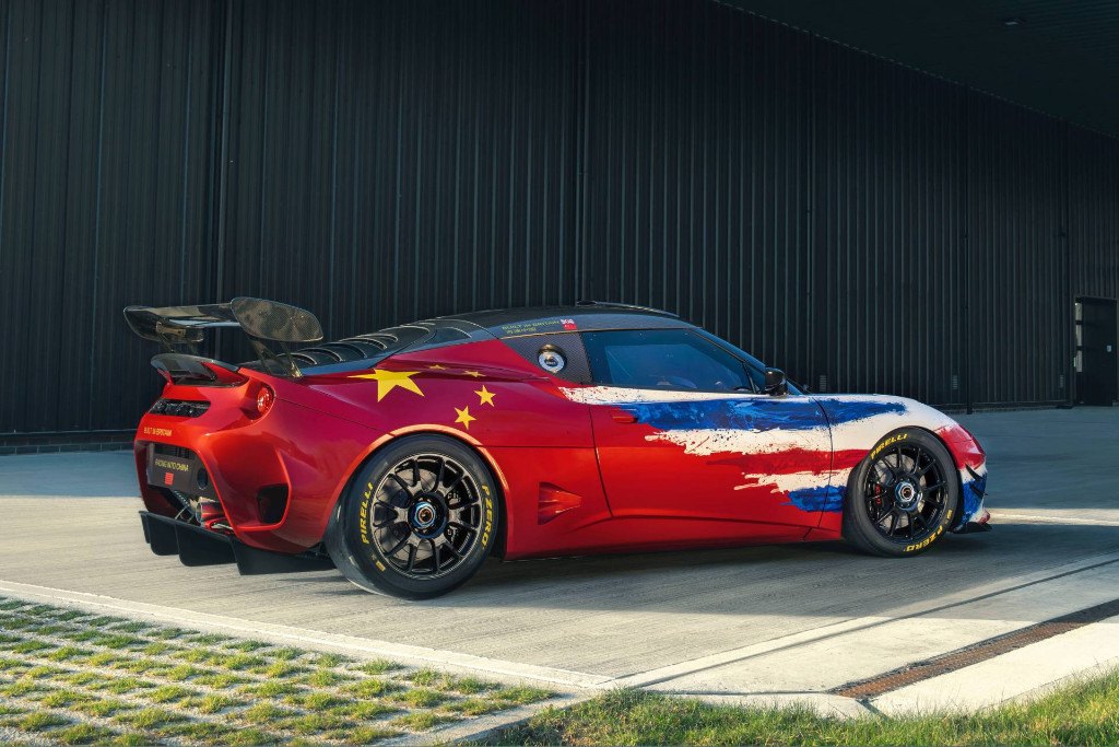 lotus-evora-gt4-concept-219-201956555-15