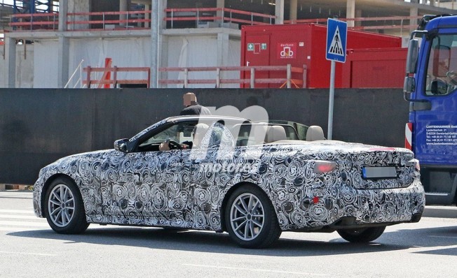 BMW Serie 4 Cabrio 2020 - foto espía posterior BMW Serie 4 Cabrio 2020 - foto espía posterior